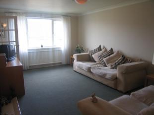 Lounge 2