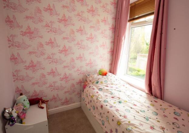 2 bed Terraced for sale Image 9