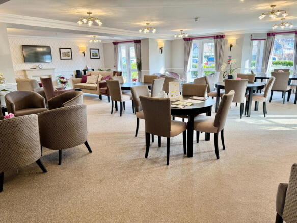 1 bed Apartment for sale Image 12