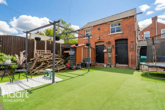 Albany Road, Balby, Doncaster photo 4