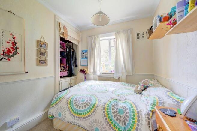 24_lane_court_bed1.j