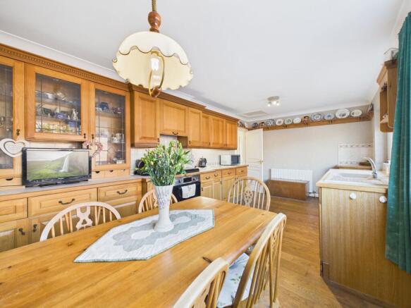 2 bed Detached Bungalow for sale Image 10
