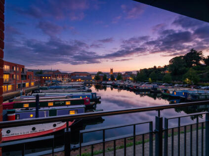 Medina House, Diglis Dock Road, Worcester, WR5 3DD.