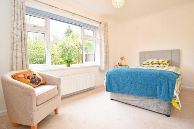 2 bed Semi-Detached Bungalow for sale Image 4