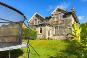 Cruach, Manse Brae, Lochgilphead PA31 8QZ