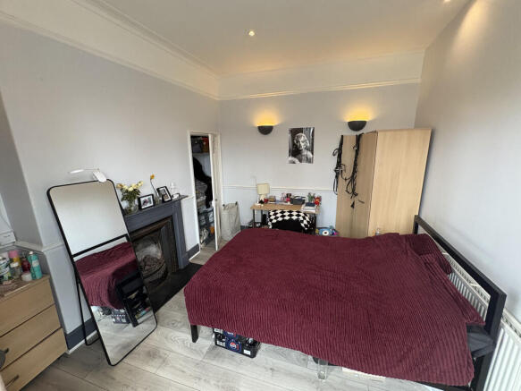 1 bed Terraced to rent Image 10