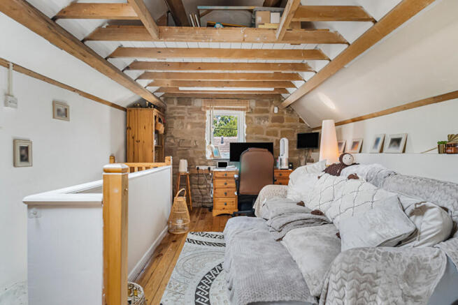 2 bed Semi-Detached for sale Image 11