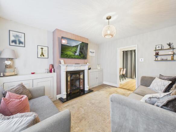 CAM05192G0-PR0203-STILL002