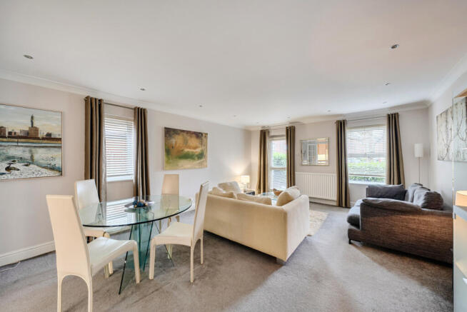 1409701-8-698b220...