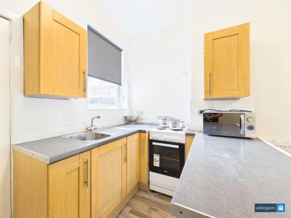 2 bed Apartment for sale Image 7