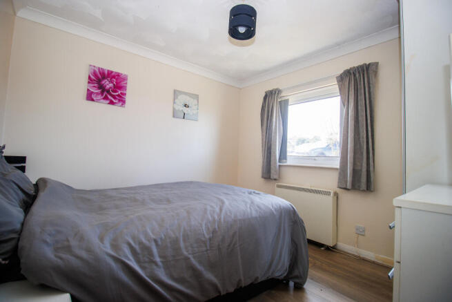 2 bed Semi-Detached Bungalow for sale Image 7