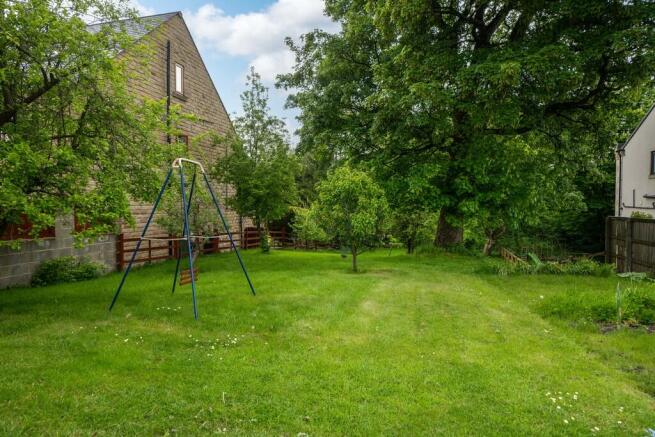 4 bed Detached for sale Image 4