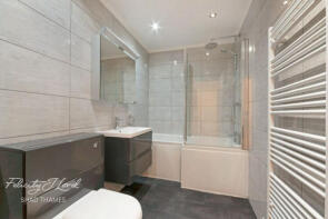 Flat 5, 12 Lion Court, Shand Street, London SE1 2EP