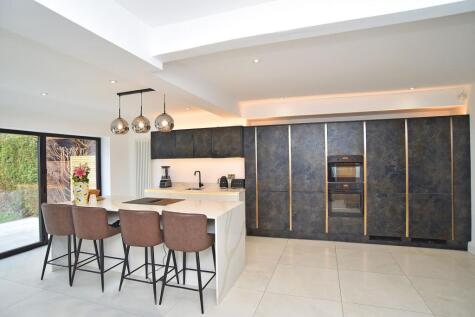 Woodlands Drive, Harrogate, HG2