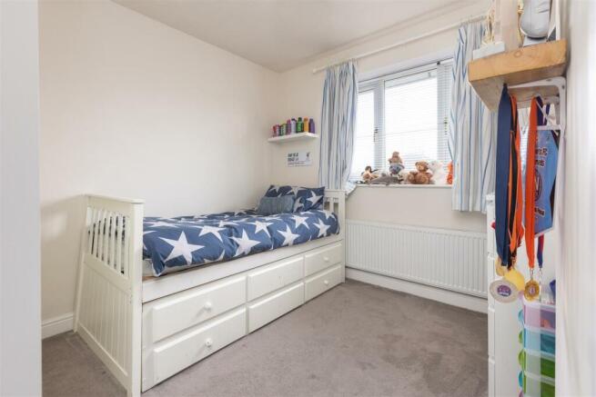 3 Capstan Close-5.jpg