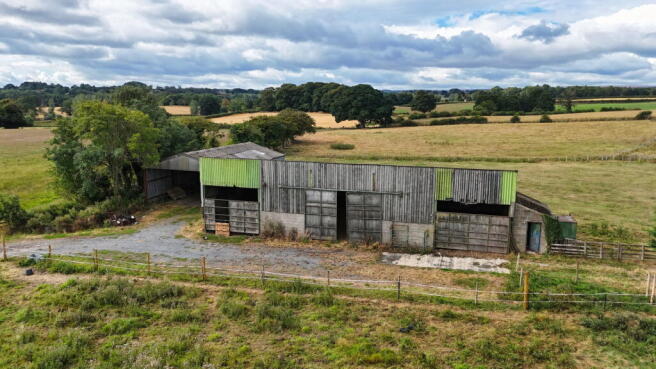 2 bed Smallholding for sale Image 11