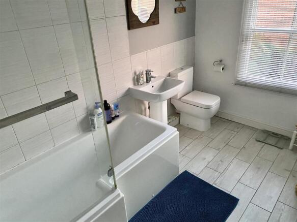 First Floor Bathroom