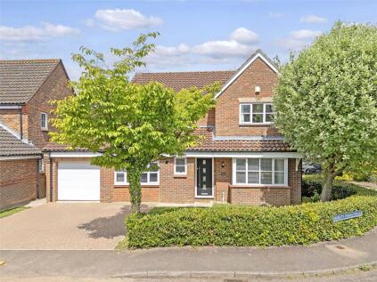 Charity Farm Chase, Billericay, CM12