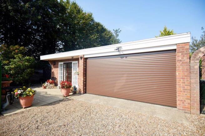 Garage/Annexe 1.0