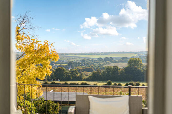 1361310-7-68dba23...