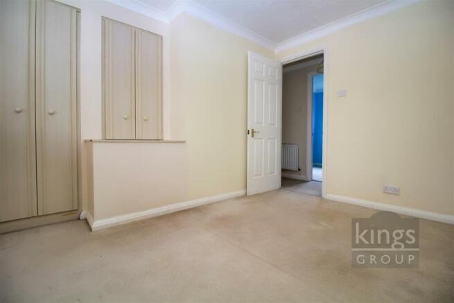 Bedroom 1.jpg
