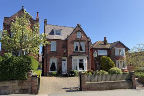 The Villa, Station Road, Robin Hoods Bay, Whitby, North Yorkshire, YO22 4RA