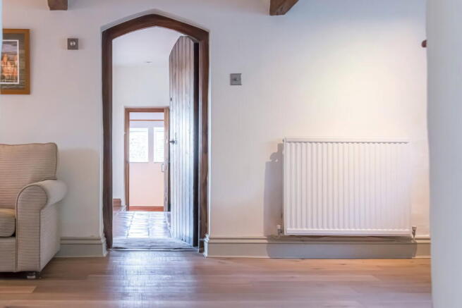 4 bed Detached for sale Image 12