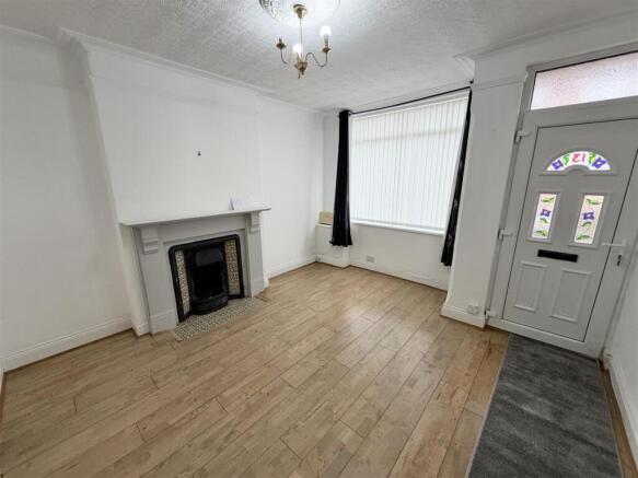 Clumber Street, Kirkby-in-Ashfield, Nottingham photo 2