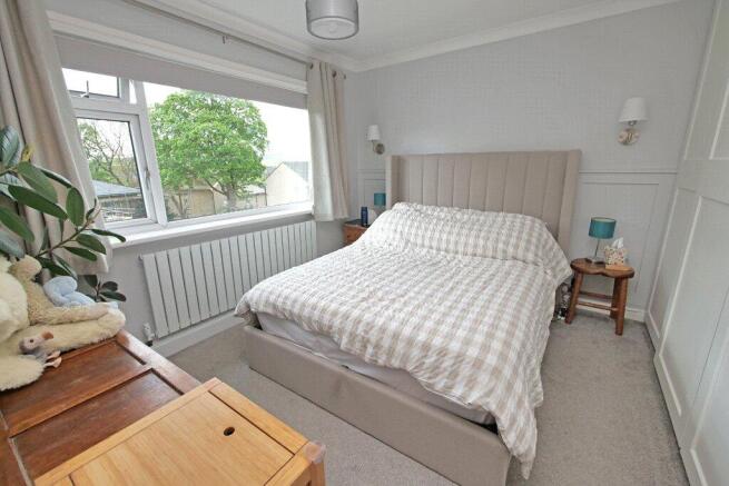 3 bed Semi-Detached for sale Image 10