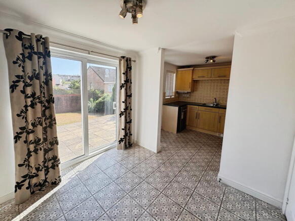 Mawdlam Way, North Cornelly, Bridgend, CF33 4PJ photo 4