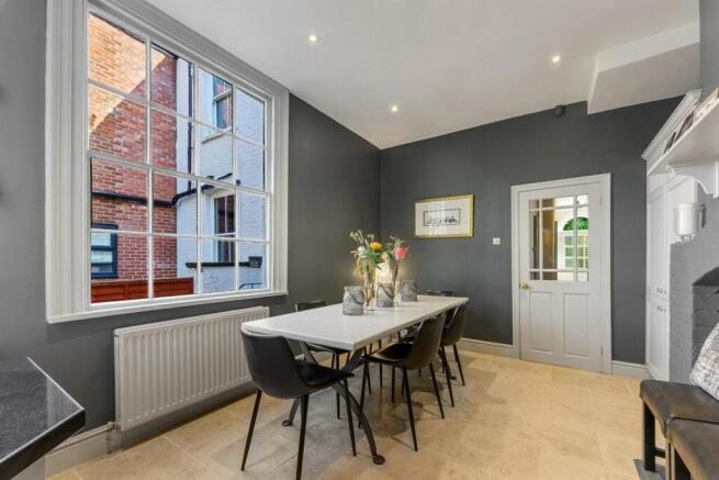 Dining Kitchen