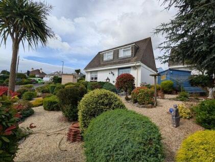 Edgcumbe Road, St. Austell, PL25 5DX