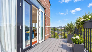 Flat 17, 2 Shippick Apartments, Corys Road, Rochester ME1 1GJ