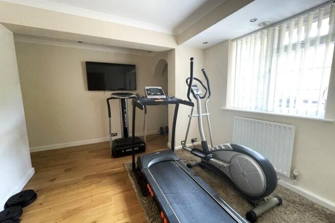 Family Room/Gym/Anne