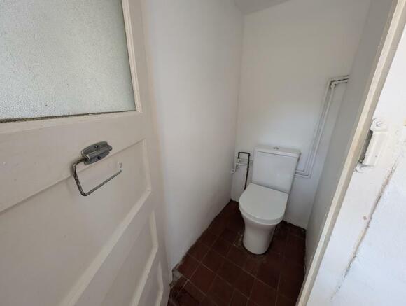 wc.jpg