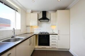 Flat 12, 39 Vantage Court, West Street, Sutton SM1 1SJ