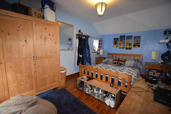 3 bed Barn Conversion for sale Image 10