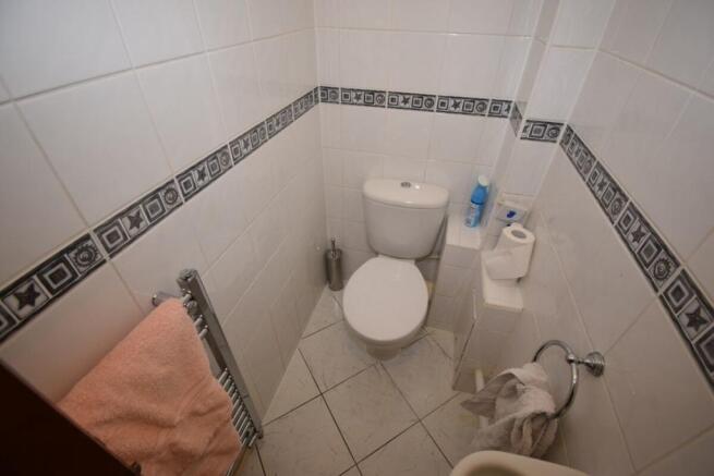 Cloakroom / WC