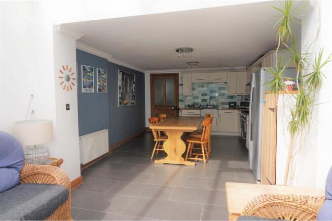 Kitchen/Family Room