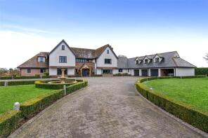 Shaftesbury House, Clacton Road, Elmstead CO7 7DB