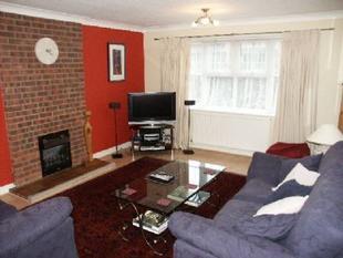 Living Room: