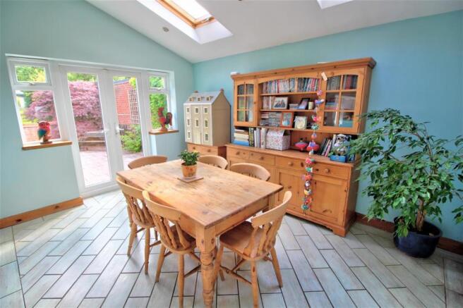Breakfast Room