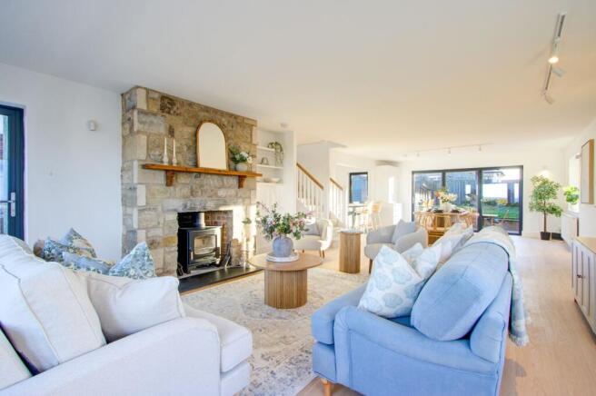 Living Area 2
