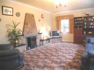 PLEASANT LOUNGE