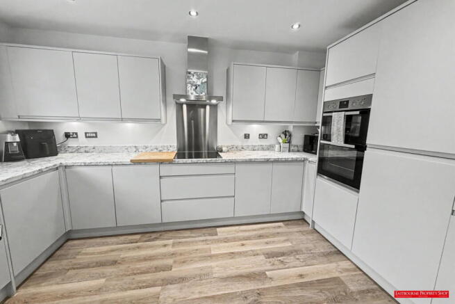 Oak Way,Hertsmonceux,BN27 4FT photo 4