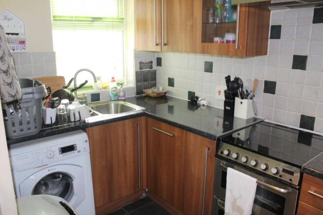 Kitchen Continued 