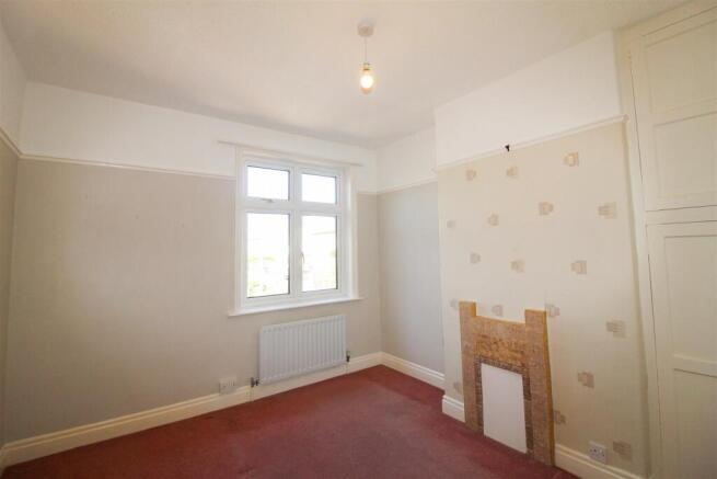 3 bed Semi-Detached to rent Image 4