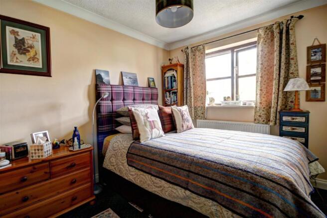 Bedroom 2: