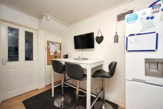 Kitchen/Dining Area