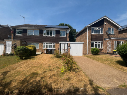 Spanslade Road, Standens Barn, Northampton NN3